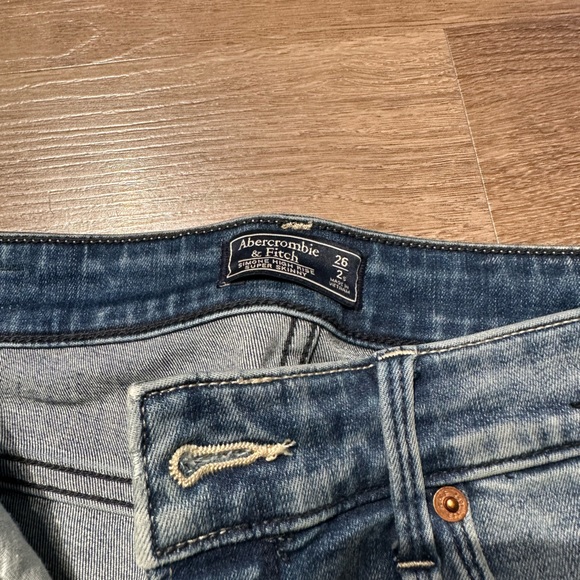 Abercrombie & Fitch jeans - Picture 2 of 3